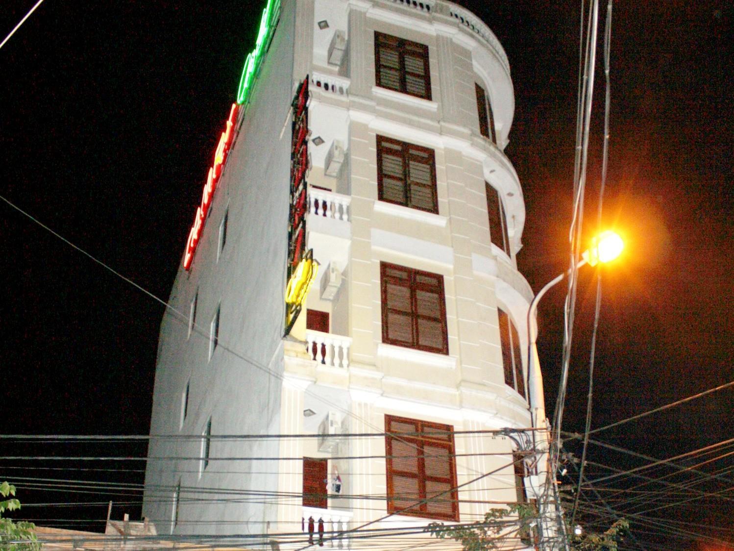 Camry Hotel Da Nang Zewnętrze zdjęcie
